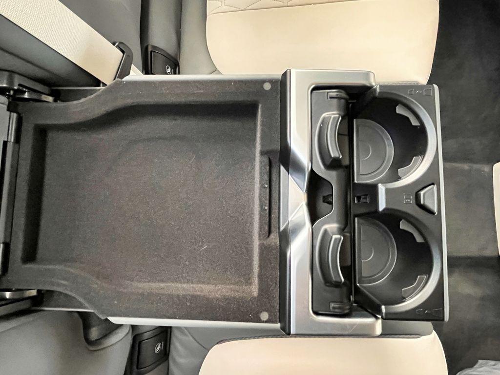 صورة مصغرة 50 لـ 2024 BMW X7 M60I