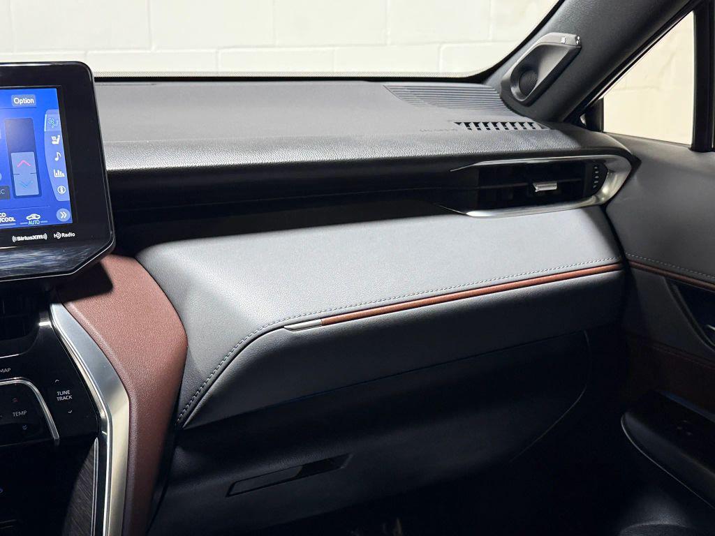2021 Toyota VENZA LIMITED — фото 23