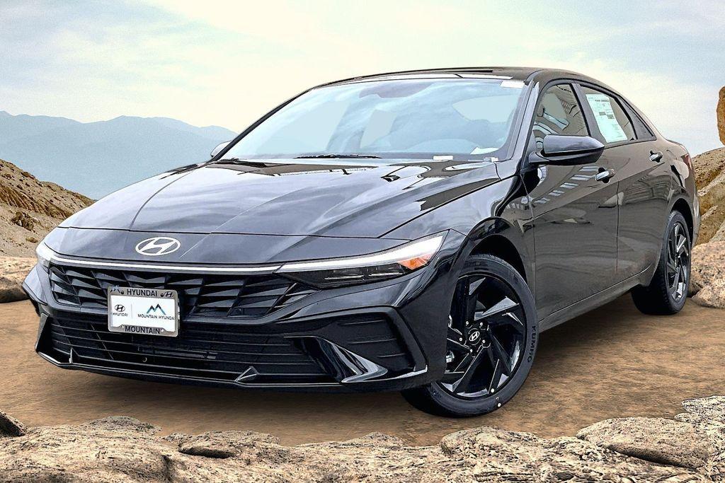 New 2026 Hyundai ELANTRA SEL Sport