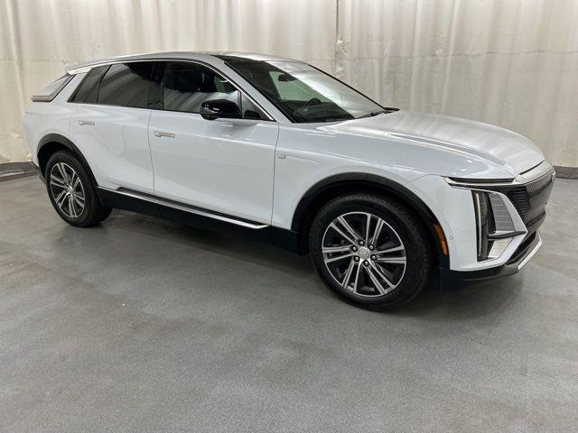 New 2026 Cadillac LYRIQ Luxury