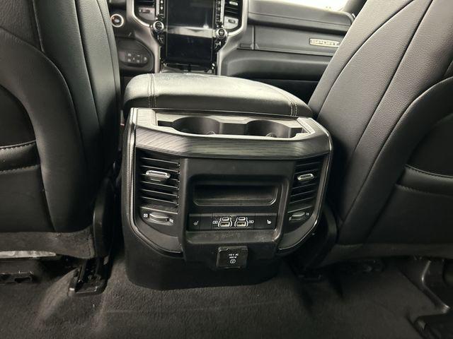 2024 RAM 1500 SPORT thumbnail 26