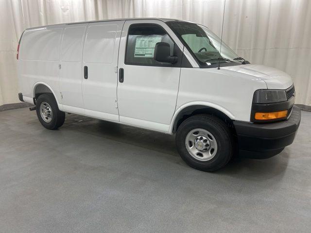 New 2026 Chevrolet Express 2500 Work Van