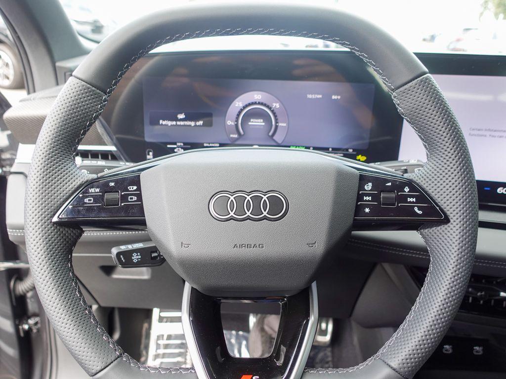 صورة 10 لـ 2027 AUDI SQ6 E-TRON PREMIUM PLUS