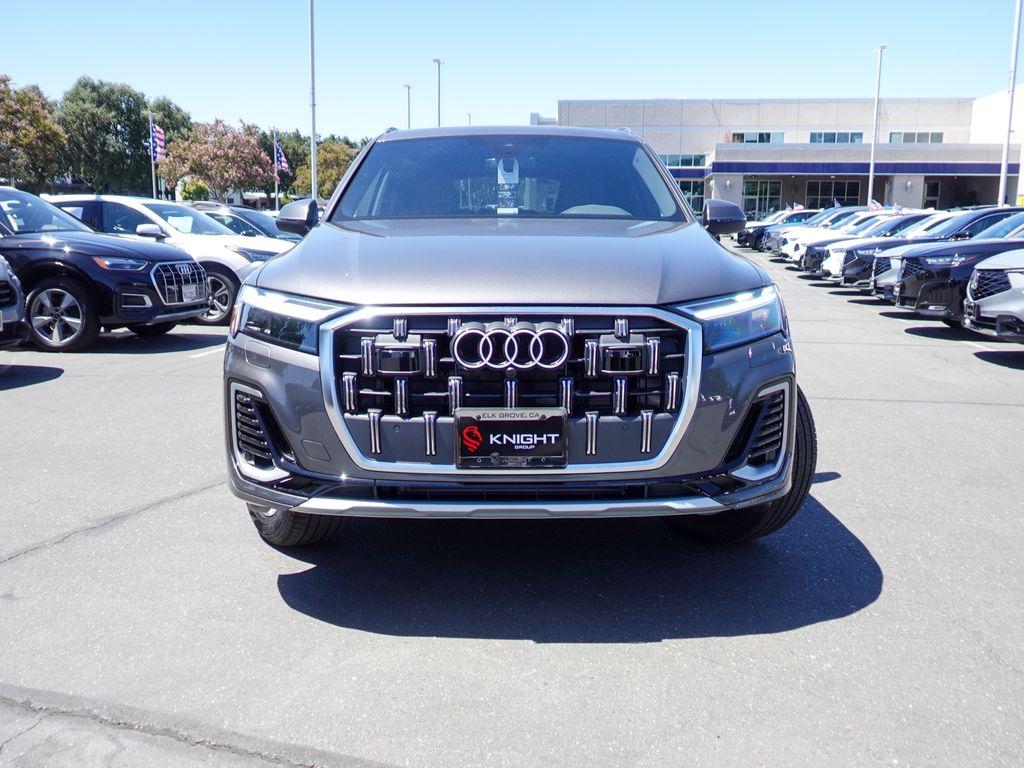 صورة 2 لـ 2026 AUDI Q7 45 PREMIUM
