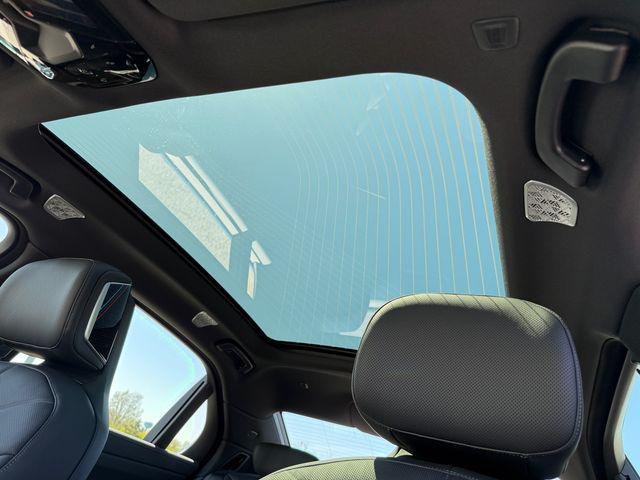 2026 BMW 750E I XDRIVE — миниатюра 30