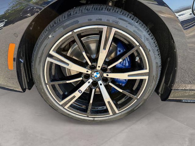 New 2027 BMW 550e 550e xDrive