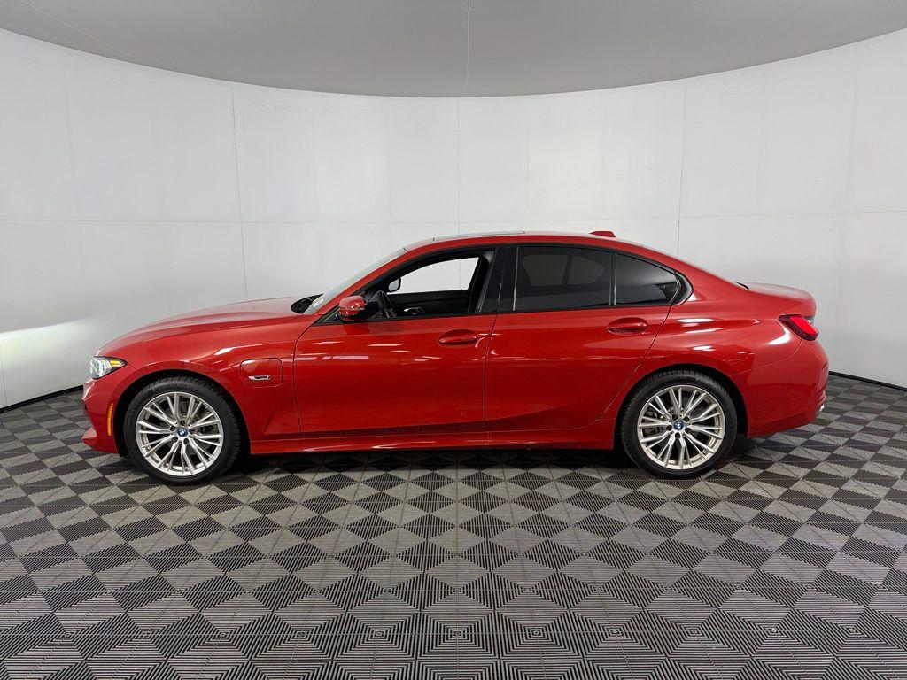 2023 BMW 330E 330E IPERFORMANCE — миниатюра 11