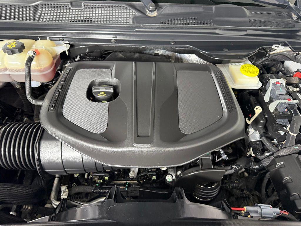 صورة مصغرة 31 لـ 2025 RAM 1500 LARAMIE