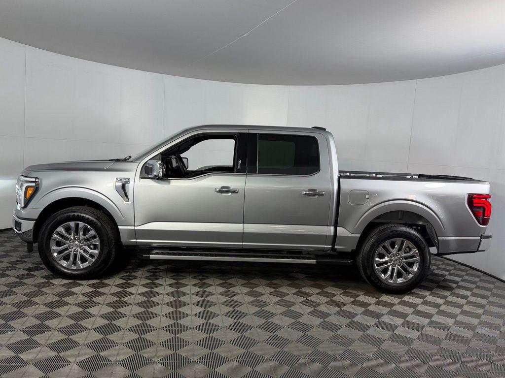 FORD F-150 LARIAT - 10