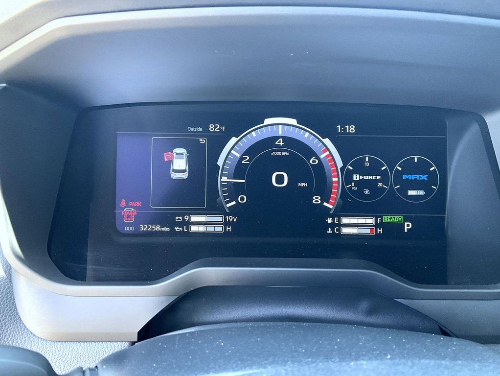 2023 Toyota SEQUOIA TRD PRO thumbnail 12