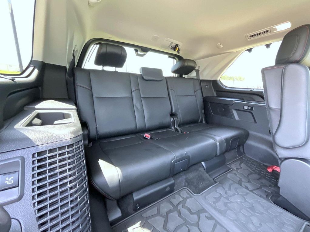 2023 Toyota SEQUOIA TRD PRO thumbnail 21