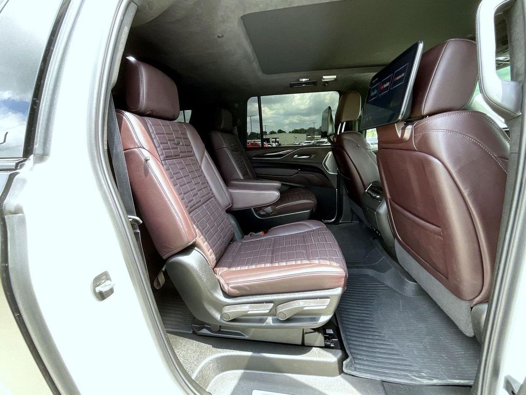 2024 Cadillac ESCALADE ESV V-SERIES — миниатюра 19