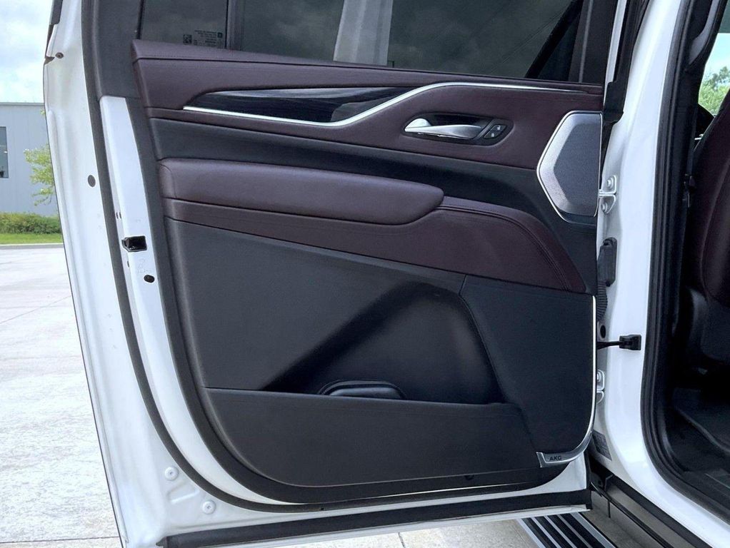 2024 Cadillac ESCALADE ESV V-SERIES — миниатюра 24