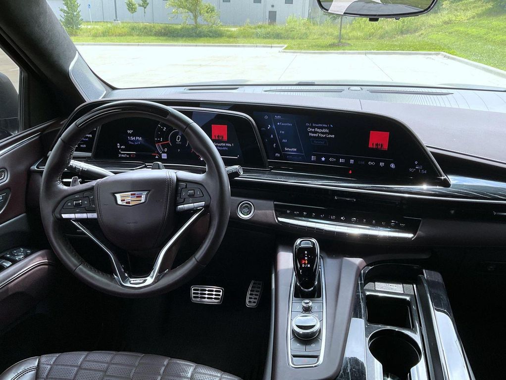 2024 Cadillac ESCALADE ESV V-SERIES — миниатюра 14