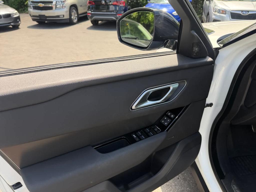 صورة 12 لـ 2025 LAND Rover RANGE ROVER VELAR P250 DYNAMIC SE