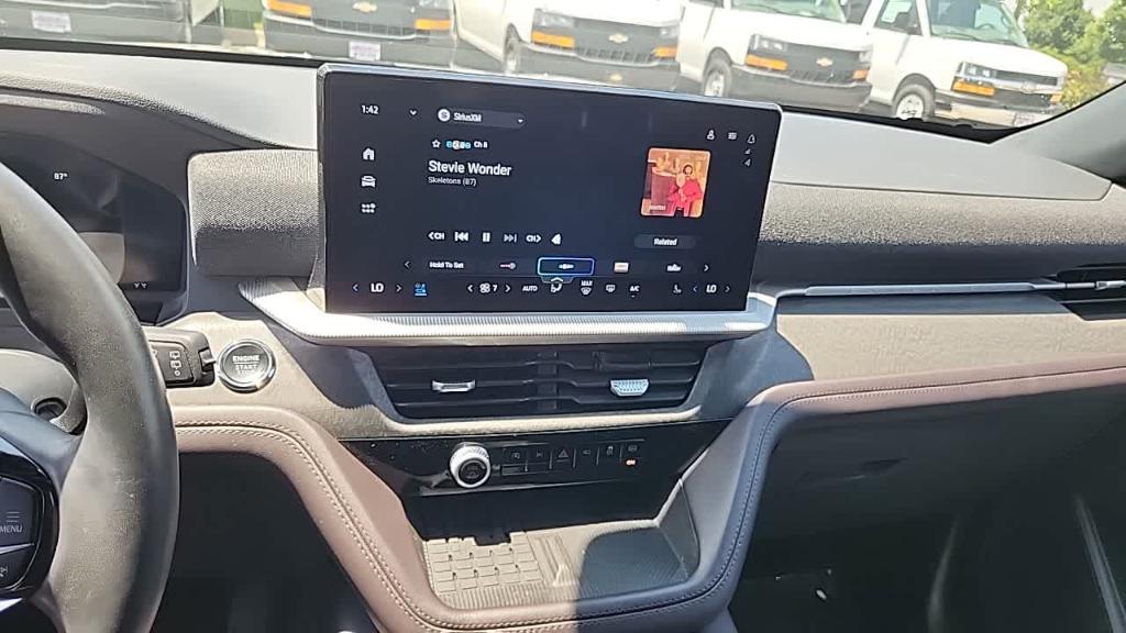 2025 FORD EXPLORER PLATINUM 缩略图 4