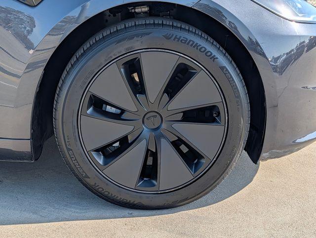 2024 Tesla MODEL 3 BASE — фото 7