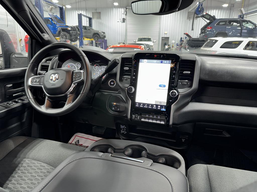 صورة مصغرة 12 لـ 2025 RAM 2500 TRADESMAN