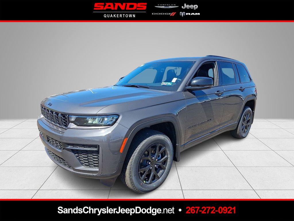 New 2026 Jeep Grand Cherokee Laredo