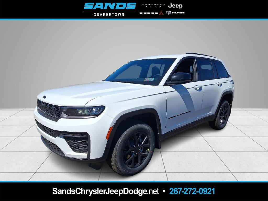 New 2026 Jeep Grand Cherokee Laredo
