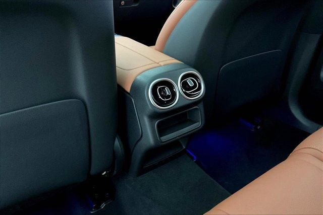 MERCEDES-BENZ GLC - 10