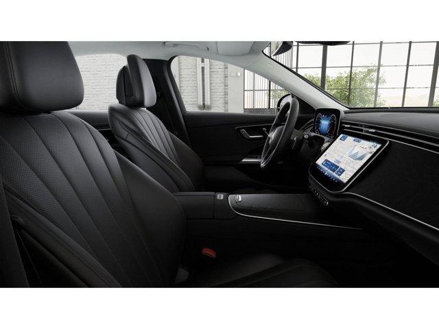 MERCEDES-BENZ E-CLASS - 4