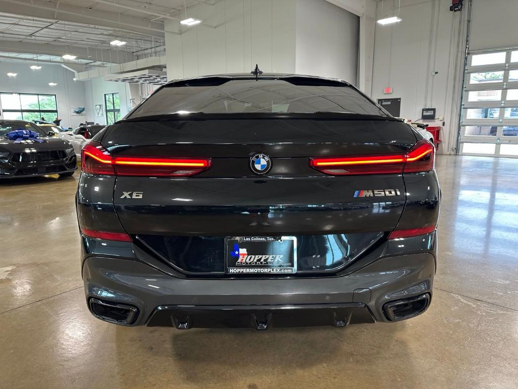 صورة 6 لـ 2023 BMW X6 M50I