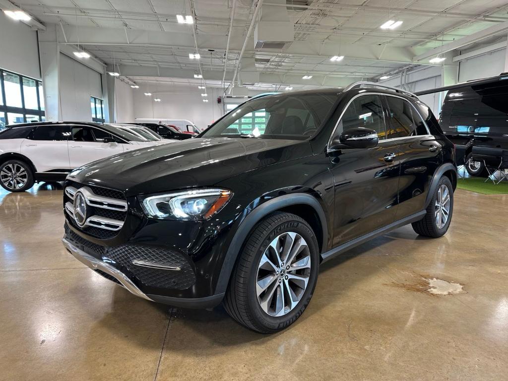 صورة 3 لـ 2023 Mercedes-BENZ GLE