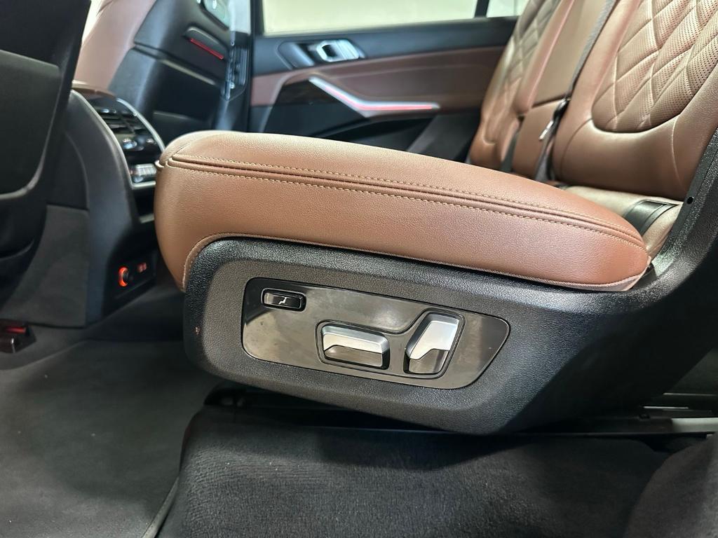 صورة مصغرة 39 لـ 2023 BMW X7 XDRIVE40I