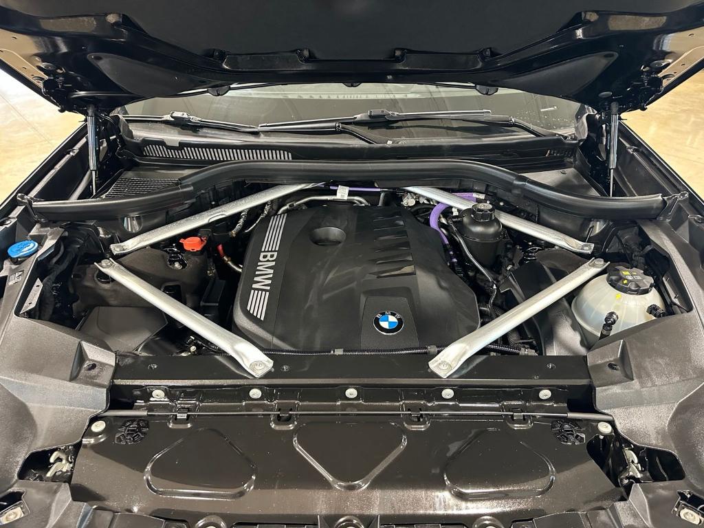 صورة مصغرة 57 لـ 2023 BMW X7 XDRIVE40I