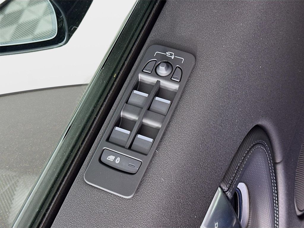 صورة مصغرة 20 لـ 2026 LAND Rover DISCOVERY SPORT LANDMARK