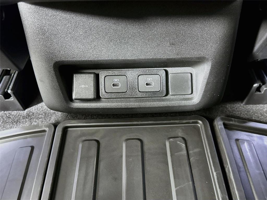 2026 LAND Rover DISCOVERY GEMINI EDITION — миниатюра 28