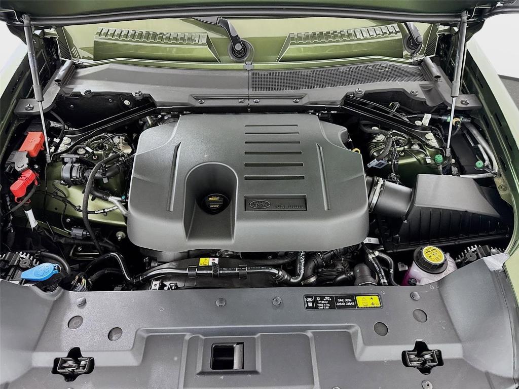 صورة مصغرة 32 لـ 2026 LAND Rover DEFENDER P400 X-DYNAMIC SE