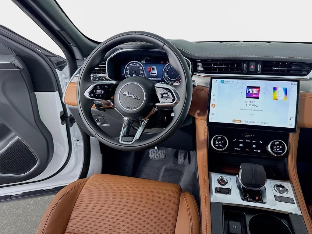 صورة مصغرة 25 لـ 2026 Jaguar F-PACE P250 R-DYNAMIC S