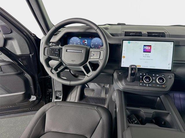 2026 LAND Rover DEFENDER P400 X-DYNAMIC SE — миниатюра 24