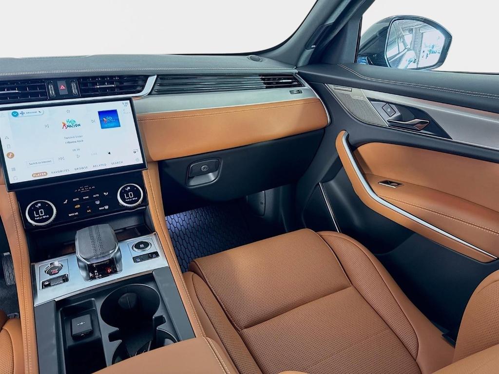 2026 Jaguar F-PACE P250 R-DYNAMIC S 缩略图 26