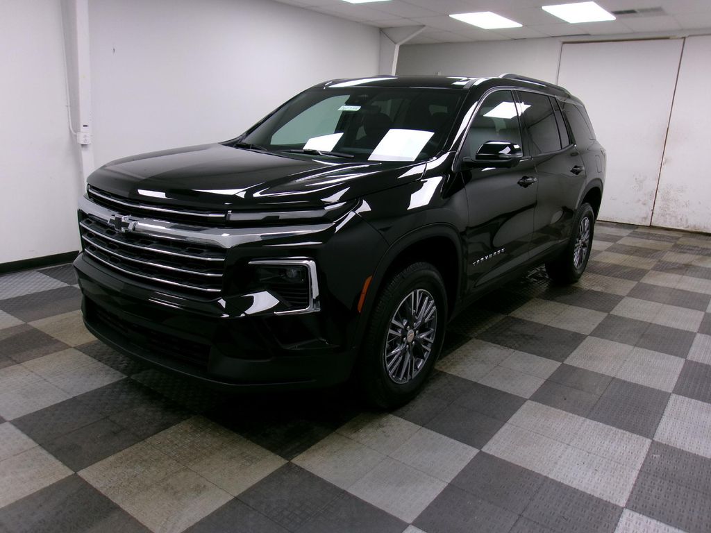 New 2026 Chevrolet Traverse LT