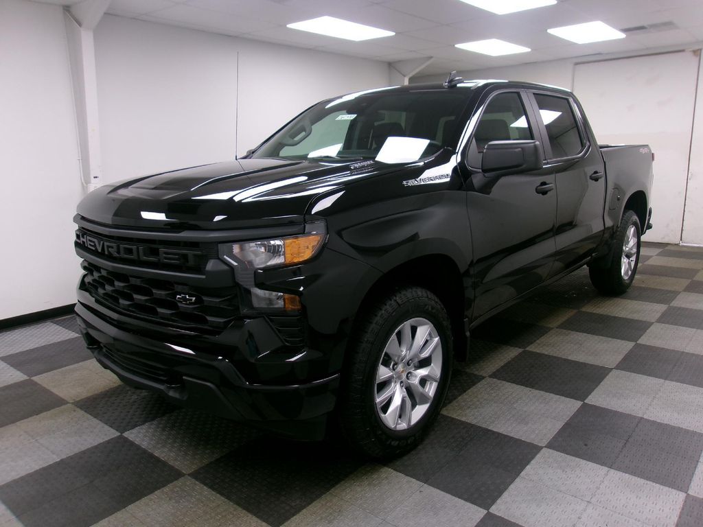 New 2026 Chevrolet Silverado 1500 Custom