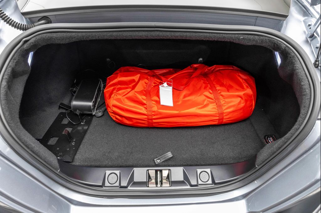 صورة مصغرة 29 لـ 2024 Ferrari ROMA BASE