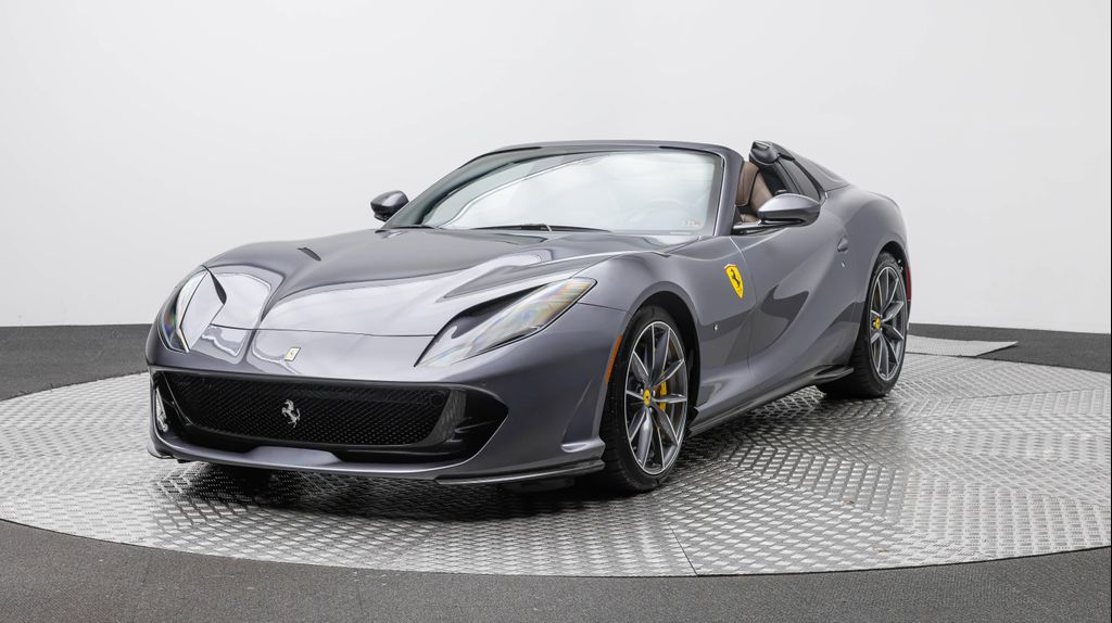2023 Ferrari 812 GTS