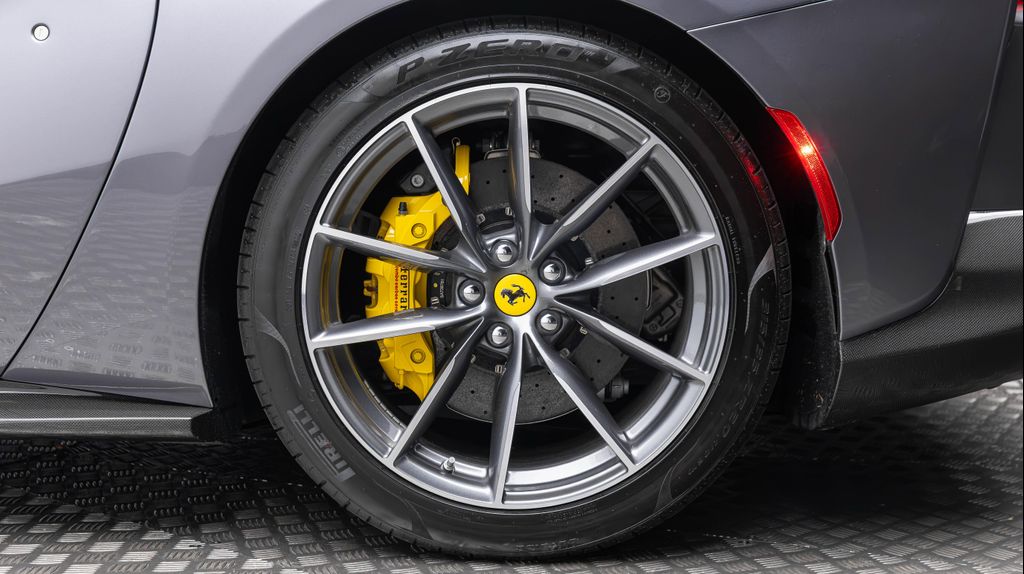 2023 Ferrari 812 GTS BASE 缩略图 60