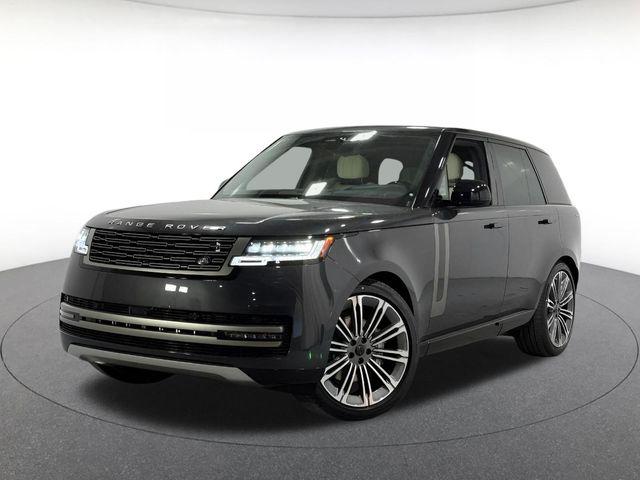 New 2026 Land Rover Range Rover P400 SE