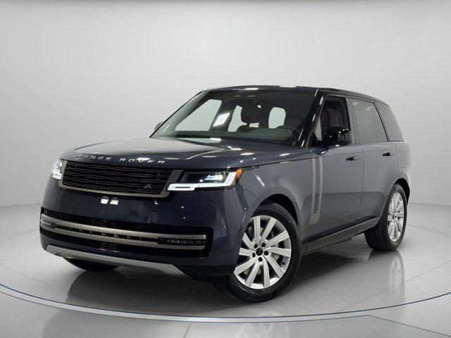 New 2026 Land Rover Range Rover P550e SE