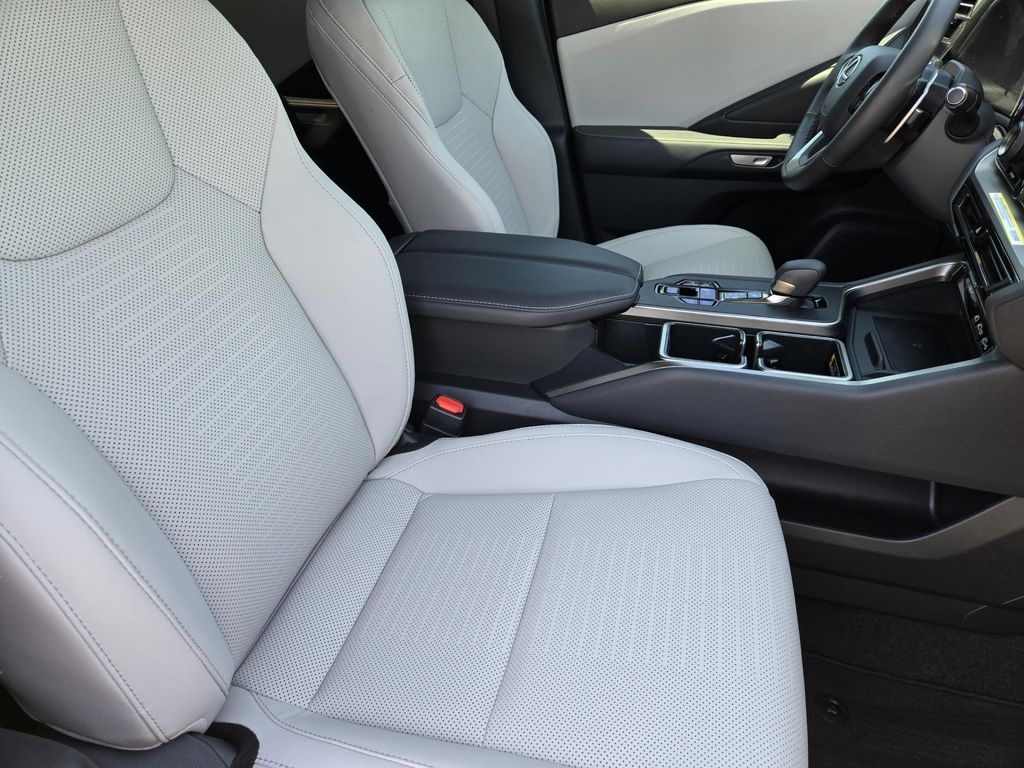 2025 Lexus TX 350 BASE — фото 10