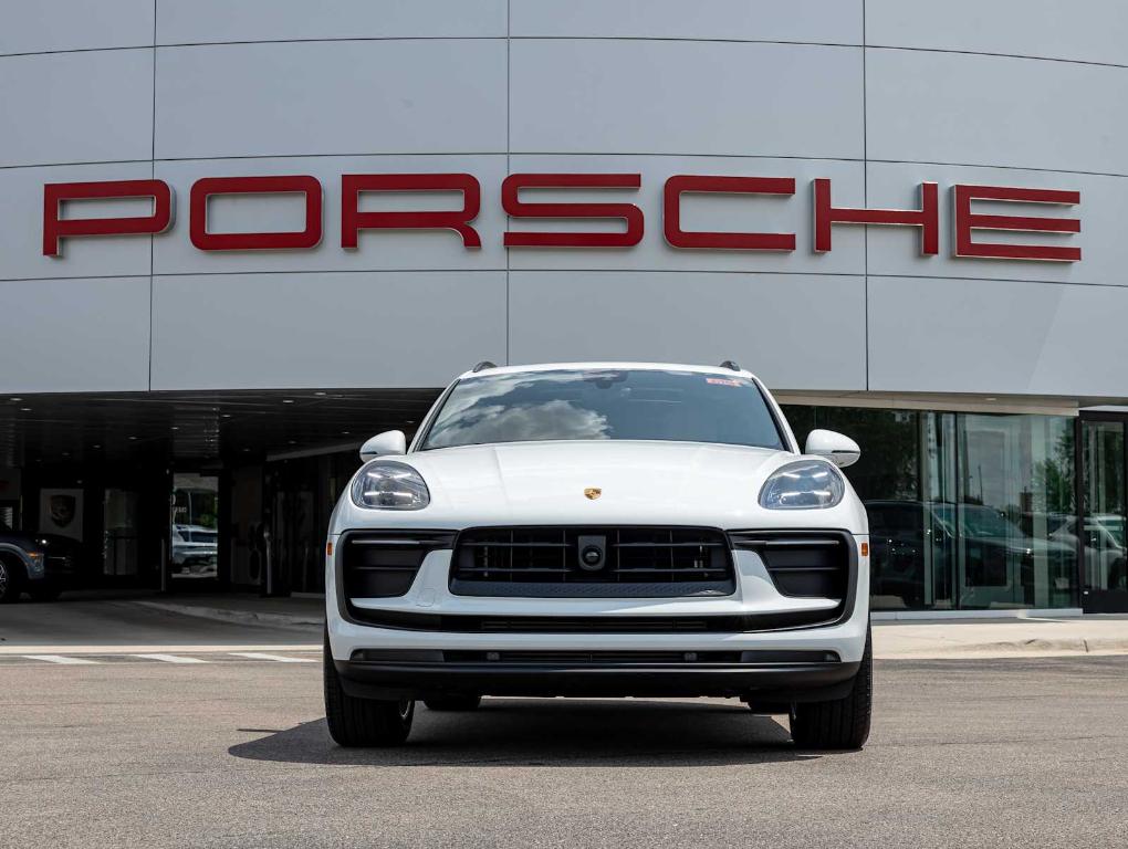 2026 Porsche MACAN 照片 7