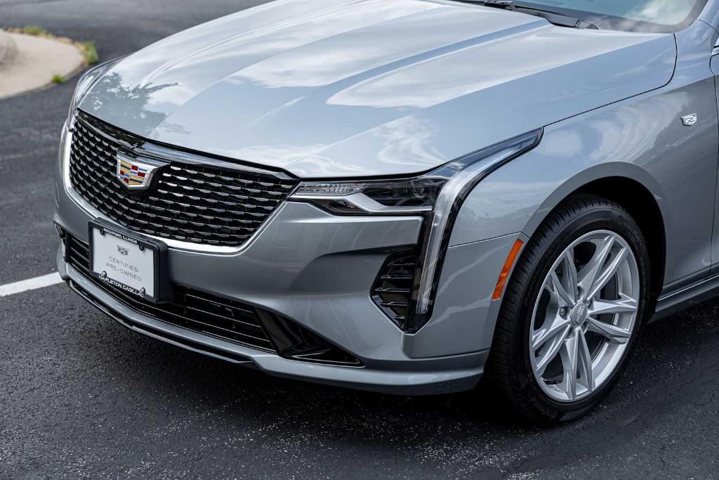 صورة مصغرة 37 لـ 2025 Cadillac CT4 LUXURY