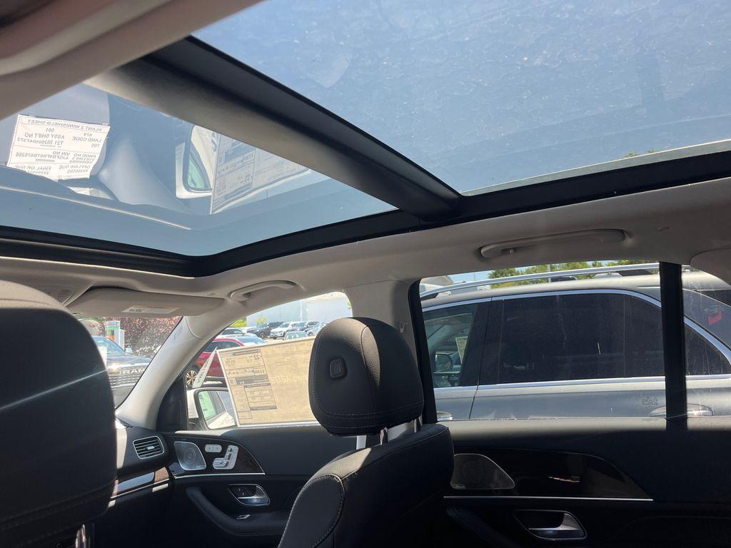 2026 Mercedes-BENZ GLE 缩略图 10