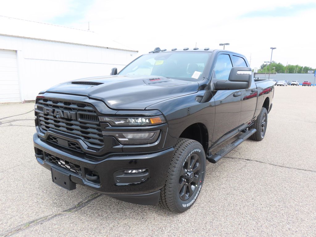 New 2026 RAM 2500 Black Express Crew Cab 4x4 6'4' Box