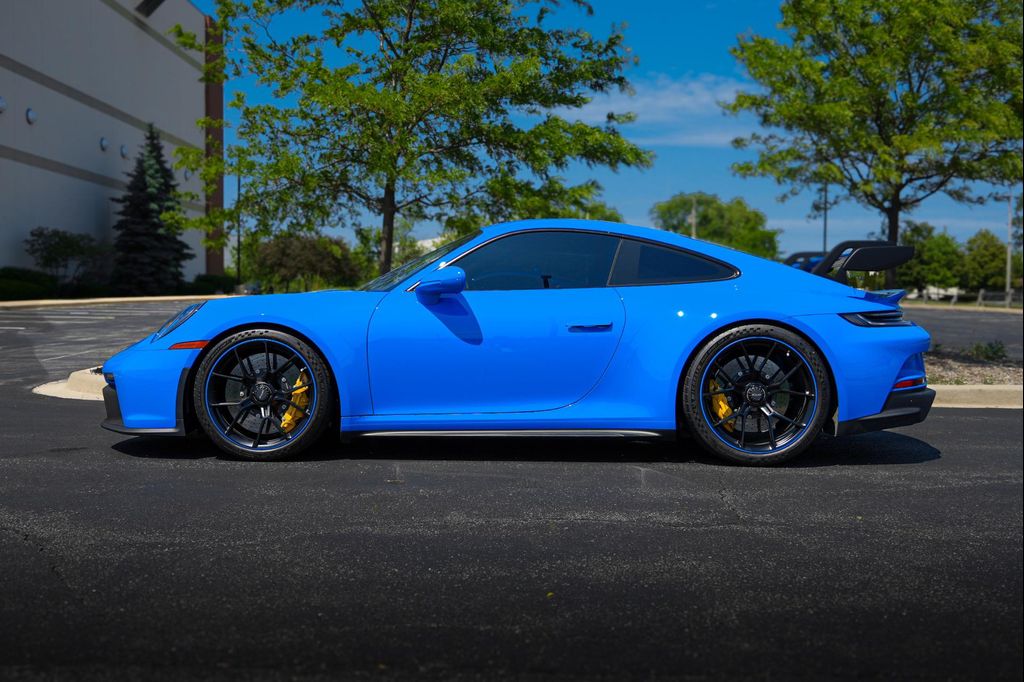 صورة 4 لـ 2022 Porsche 911 GT3