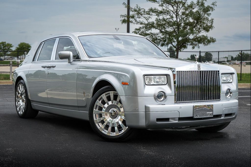 Rolls-Royce Phantom Vi main image
